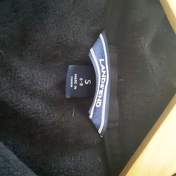 Patterned fleece pull over - Picture 2 of 3